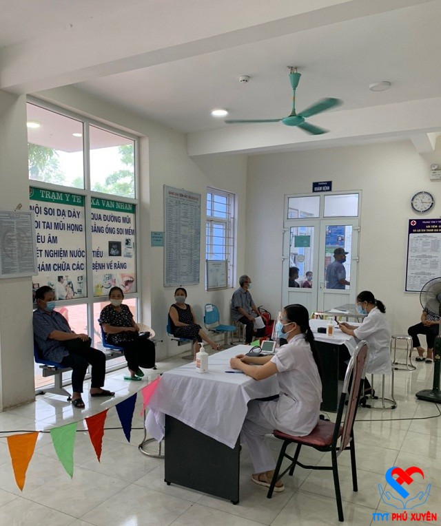 Trung tâm Y tế huyện Phú Xuyên hoàn thành tiêm vắc xin Covid 19 đợt 6 cho nhóm đối tượng ưu tiên trên địa bàn huyện